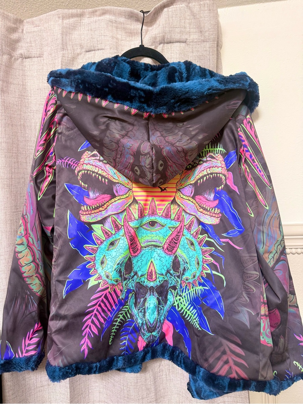 Liquid Dreams Jurassic 🦖 Reversible Faux Fur Jacket. Rare and discontinued drop